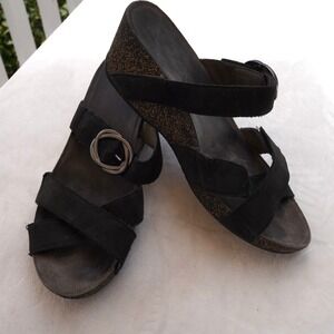 Dansko Suzie Womens Black Wedge Sandals With Buckle‎ Strap Sz 41 7.5 8